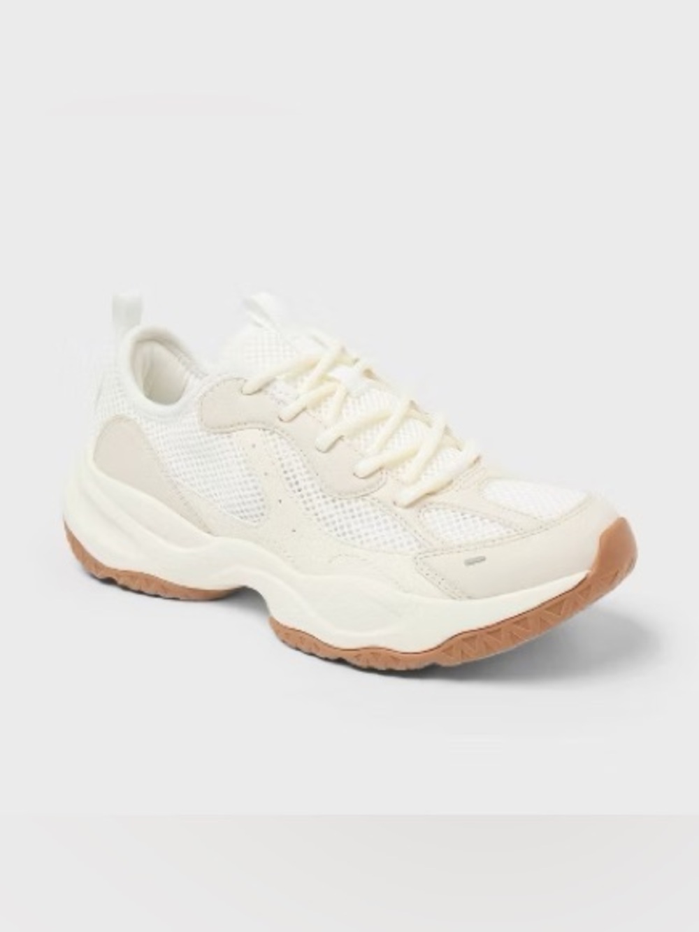 Like New all in motion Cream Platform Sneakers